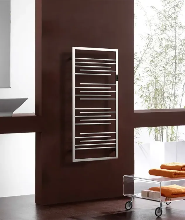P&Bhusri Towel Warmer G22